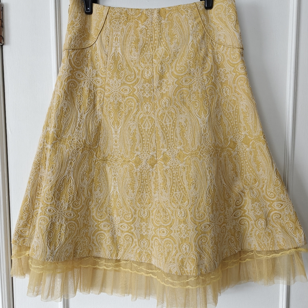 Soft Yellow Brocade Skirt with Tulle Lace trim Sz 26- Garden, Tea, Wedding Party